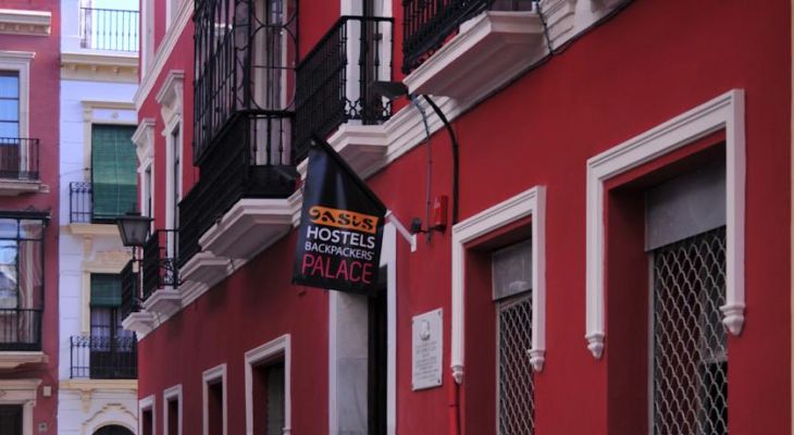 Oasis Backpacker's Palace Sevilla