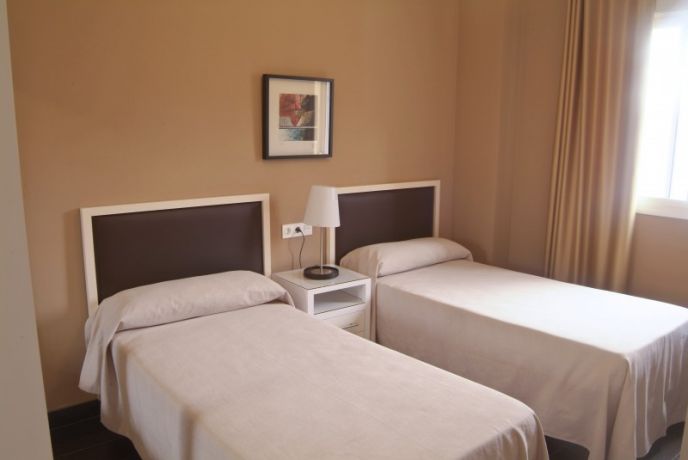 San Pablo Junior Suite. Habitación cama twin con 2 dormitorios.