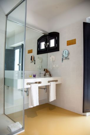 Hotel Triana Montalván Hotel Triana Montalván