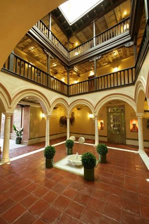 Sacristía de Santa Ana Patio