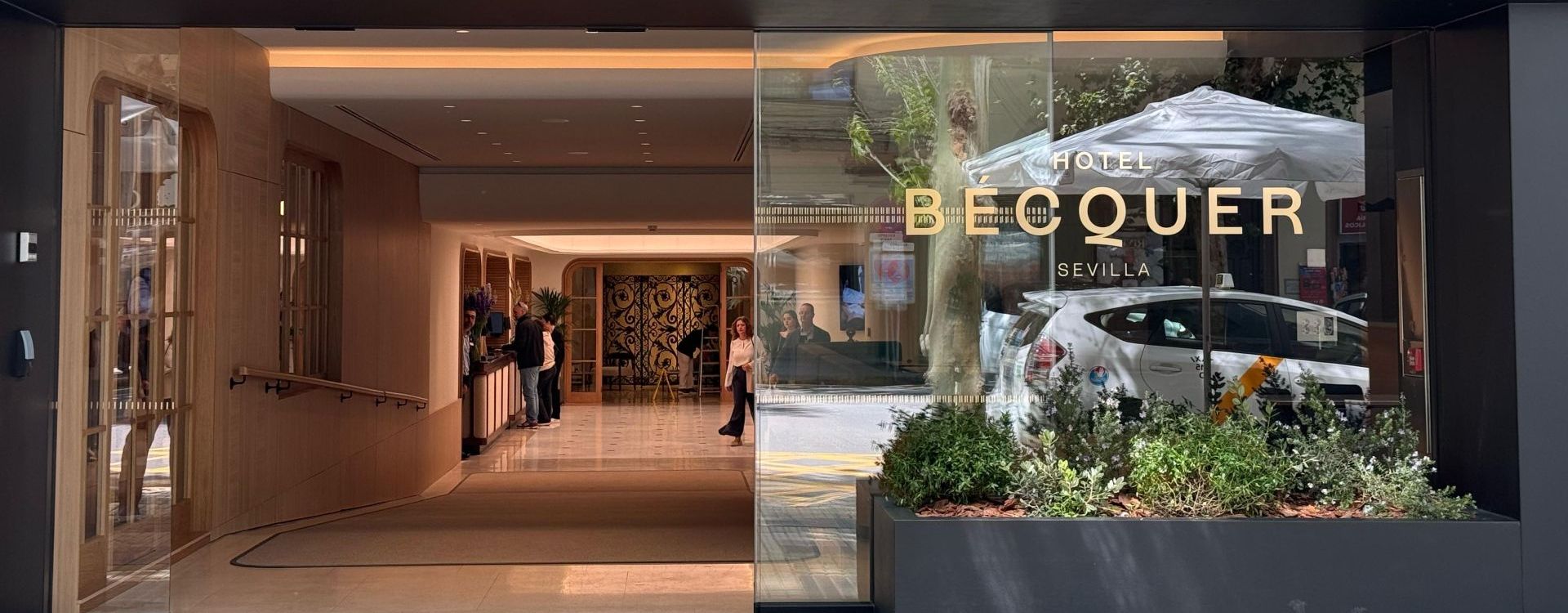 Reapertura del Hotel Bécquer de Sevilla: Un nuevo capítulo en la tradición sevillana