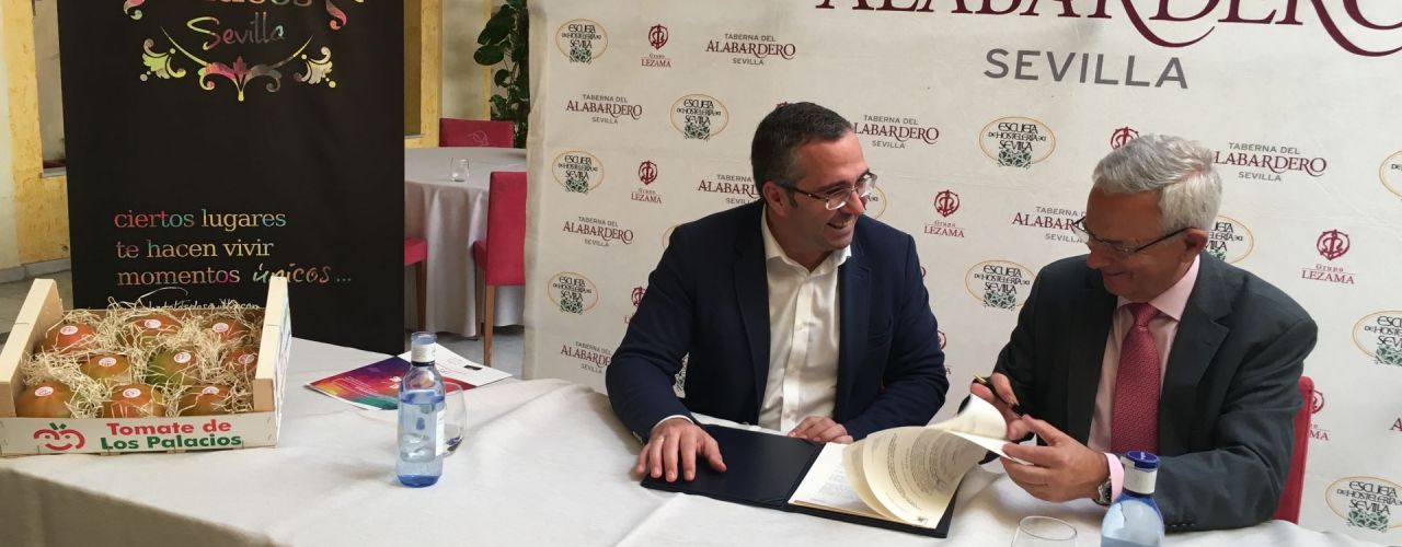 El tomate de Los Palacios será el protagonista en los fogones de los hoteles de Sevilla