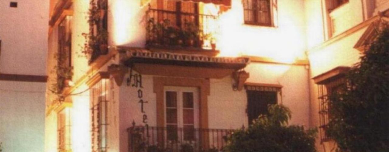Hostería del Laurel Hoteles