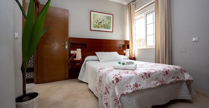 Hostal La Muralla Sevilla
